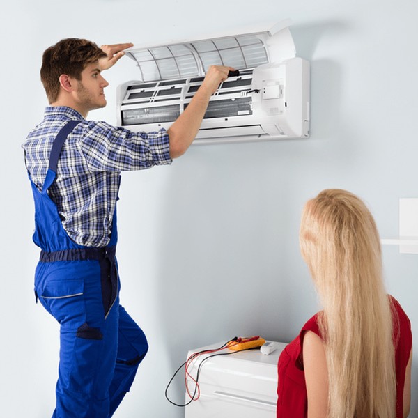 Montaj standard aer conditionat 7000 - 12000 BTU (in limita a 3 m traseu frigorific și Prompt Service Clima - Prompt Service